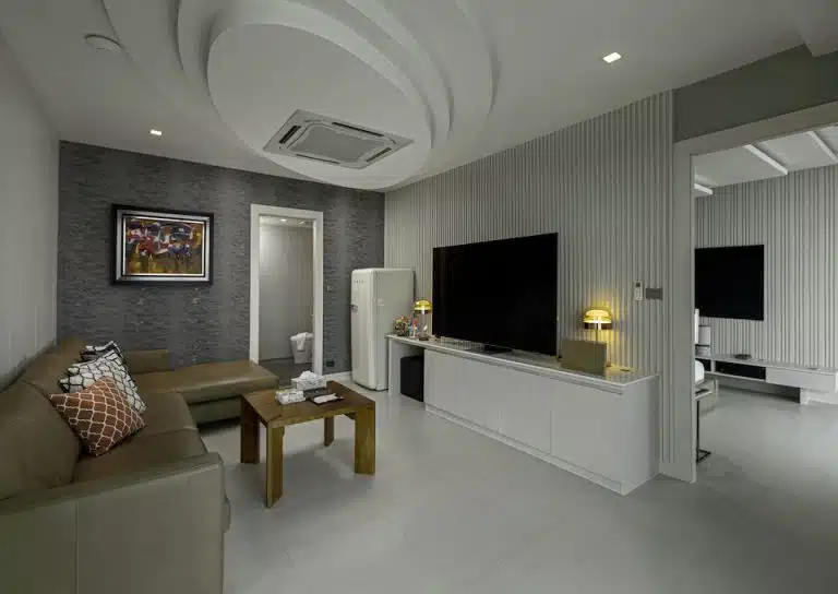 Thousand-Cliff-Connected-Living-Room_3-1